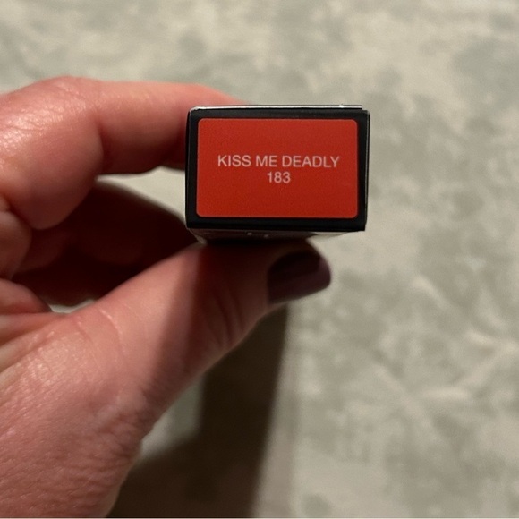 NARS Powermatte High Intensity Lip Pencil in Kiss Me Deadly - Picture 7 of 7